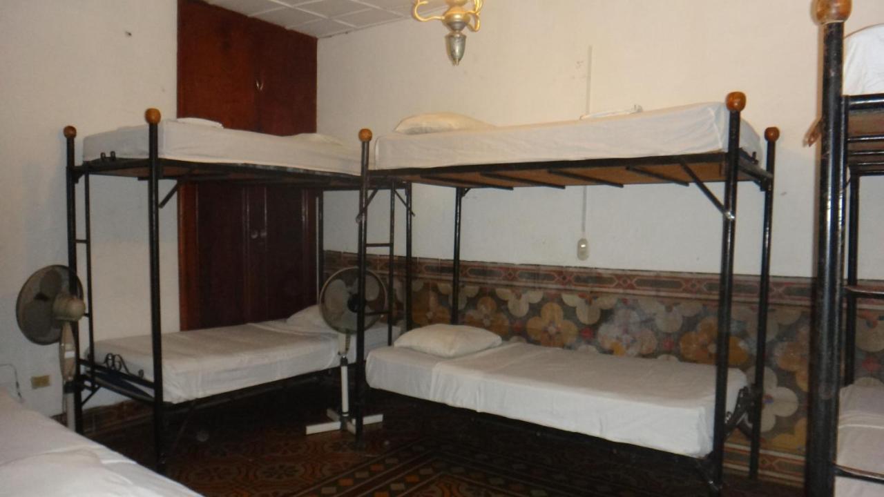 Hostal Sonati León Exterior foto
